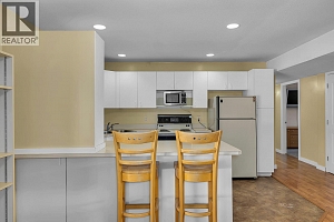 7992 Falcon Ridge Crescent - Photo 36