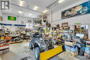 7992 Falcon Ridge Crescent - Photo 47