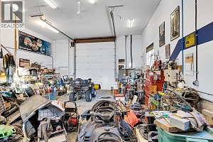 7992 Falcon Ridge Crescent - Photo 48