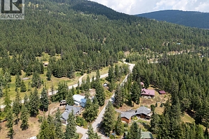 7992 Falcon Ridge Crescent - Photo 54