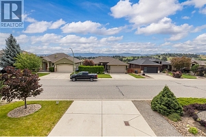 2060 Spyglass Way - Photo 31
