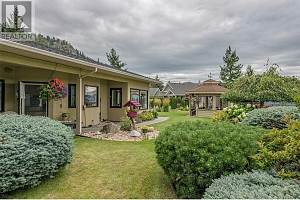 6 9196 Tronson Road - Photo 34