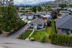 842 Glenmore Drive - Photo 3