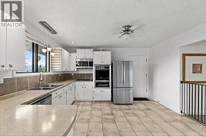 3273 McLeod Road - Photo 21
