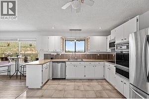3273 McLeod Road - Photo 23