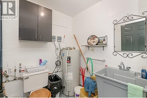 645 Capri Road - Photo 45