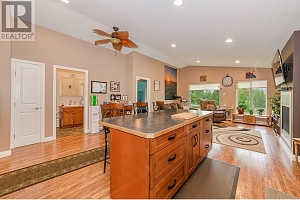 645 Capri Road - Photo 51