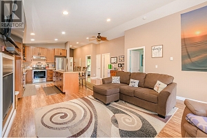 645 Capri Road - Photo 54