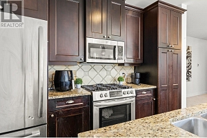 4042 Pritchard Drive N Unit# 2204 - Photo 7