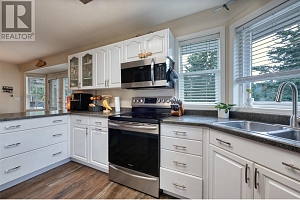 90 McInnes Road - Photo 25