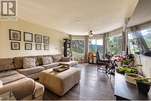 90 McInnes Road - Photo 32