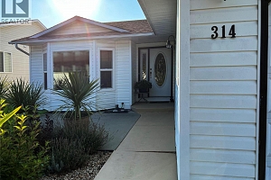 314 3 rd Street - Photo 32