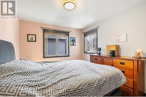 3284 Redecopp Court - Photo 17