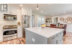 6440 Woodland Drive - Photo 11