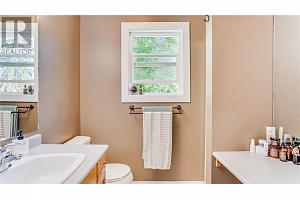 6440 Woodland Drive - Photo 29