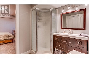 6440 Woodland Drive - Photo 31