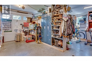 6440 Woodland Drive - Photo 37