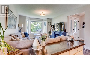 6440 Woodland Drive - Photo 5