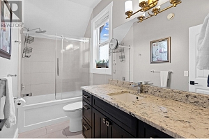 935 Laurier Avenue - Photo 31