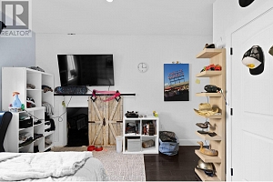 935 Laurier Avenue - Photo 33