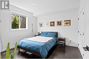 935 Laurier Avenue - Photo 52