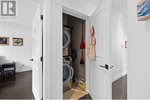 935 Laurier Avenue - Photo 56