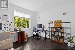 935 Laurier Avenue - Photo 57