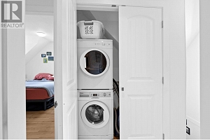 935 Laurier Avenue - Photo 69