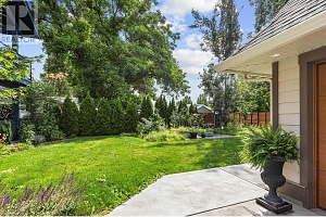 935 Laurier Avenue - Photo 78