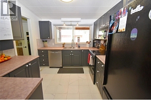 28 Rosoman Road - Photo 21