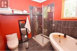 28 Rosoman Road - Photo 39