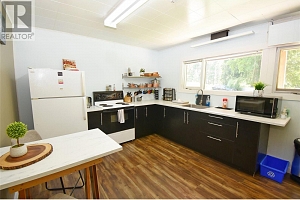 28 Rosoman Road - Photo 46