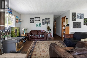 6090 Highway 33 - Photo 14