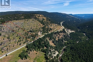 6090 Highway 33 - Photo 4