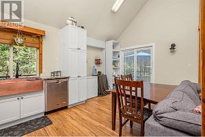 322 Northern View Drive - Photo 9