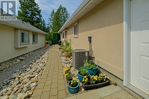 4008 Gallaghers Terrace - Photo 39