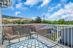 3132 Woodsdale Road - Photo 12