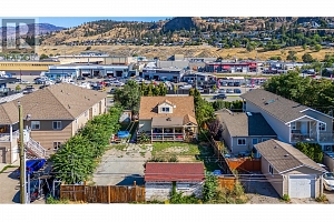 1069 Clement Avenue - Photo 14