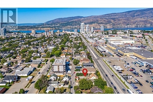 1069 Clement Avenue - Photo 4