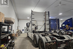 903 Raffan Road - Photo 38