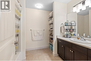 4900 Heritage Drive Unit# 203 - Photo 30