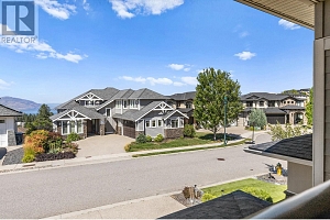 453 Lakepointe Drive - Photo 38