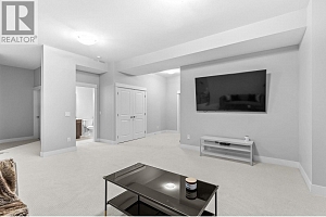 453 Lakepointe Drive - Photo 45