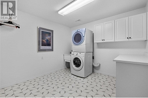 1116 Caledonia Way - Photo 36