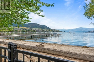 2640 Lakeshore Road - Photo 3