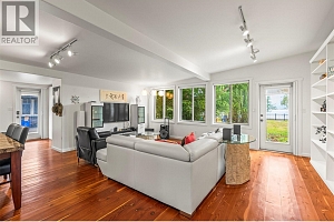 2640 Lakeshore Road - Photo 32