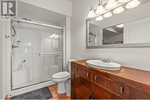 2640 Lakeshore Road - Photo 43