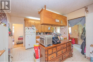 2405 Mabel Lake Road - Photo 6