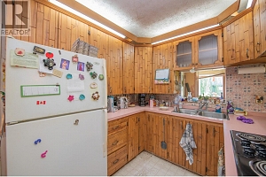 2405 Mabel Lake Road - Photo 8