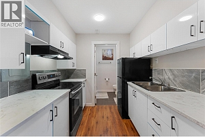 194 Poonian Court - Photo 24